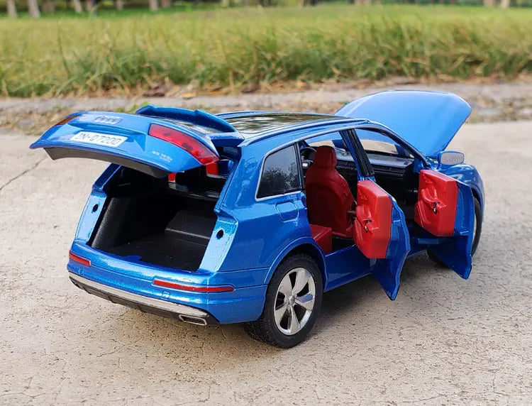 AUDI Q7 SUV