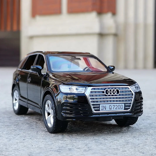 AUDI Q7 SUV