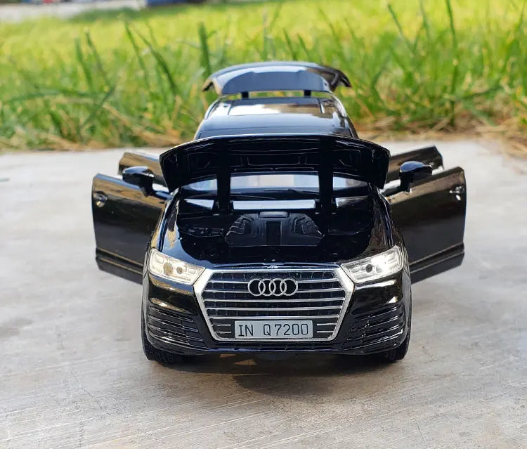 AUDI Q7 SUV